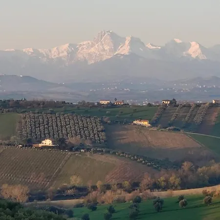 Fattoria Riomoro شقة كولونيلا